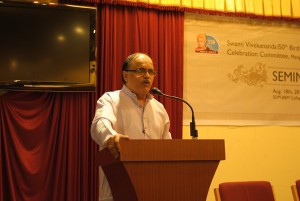 Noted Writer Vinay Sahasrabuddhe speaks at Mangalore