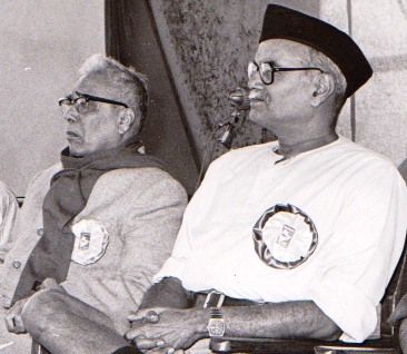 Former RSS Sarasanghachalaks: Balasaheb Deoras (left) and Prof Rajju Bhaiyya (FILE PHOTO)