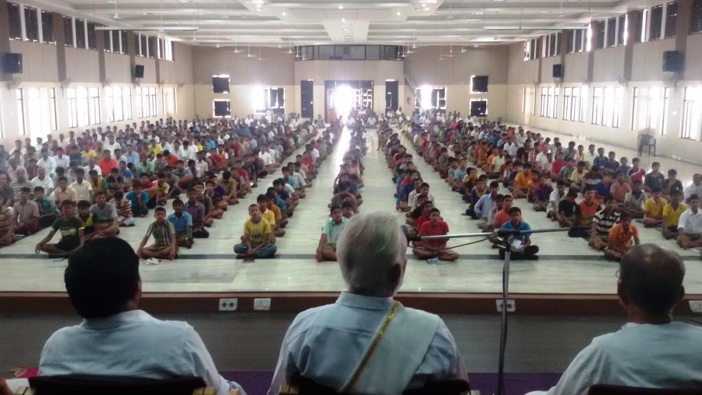 Sri M at RSS Sangh Shiksha Varg, Dharwad May 6-2015