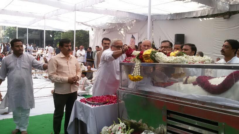 RSS Sarakaryavah Suresh Joshi payid tributes to Ashok Singhal