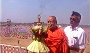 Balagangadhara Swamiji inaugurating the mammoth RSS Conclave Samarasata Sangam in 2002 at Nagawara, Bangalore