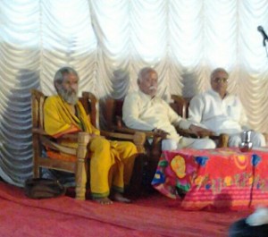 RSS Sarasanghachalak Mohan Bhagwat, Sarakaryavah Suresh Bhaiyyaji Joshi met Sitaram Kedilaya at Panwel, Mharashtra on  January 28, 2013.