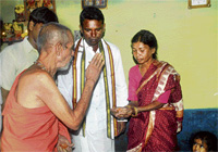 Pejawar Swamiji visits Dalit colony- call for to stop Dalit religious conversion at Mysore